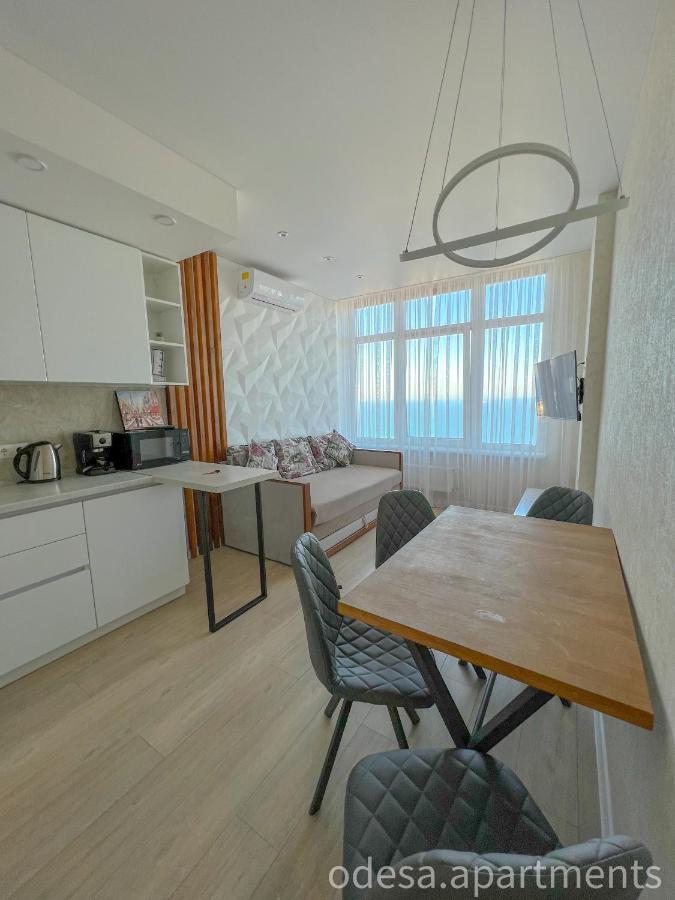 Sea View Sky 15 Apartments โอเดสซา ภายนอก รูปภาพ