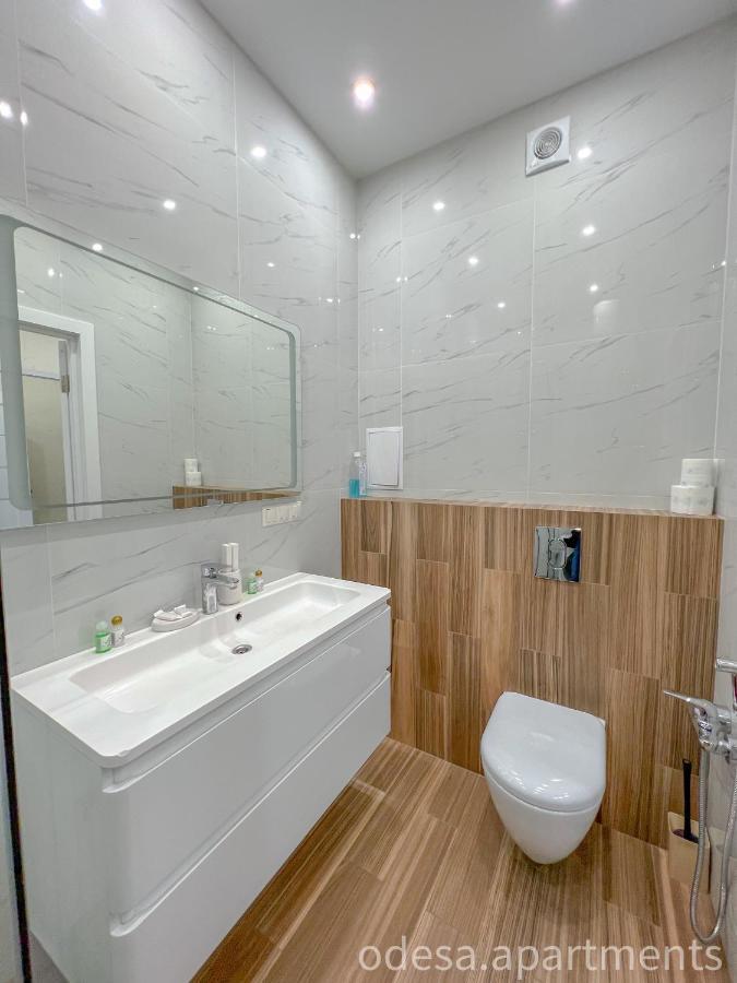 Sea View Sky 15 Apartments โอเดสซา ภายนอก รูปภาพ